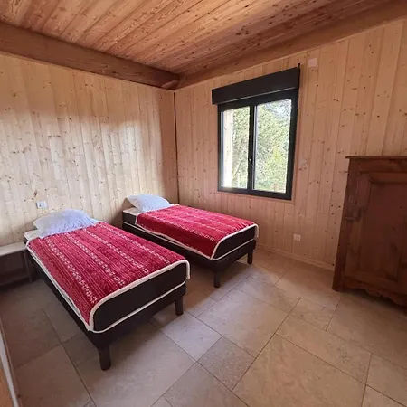 L'ecorce Sauvage 4/6 Pers Hébergement de vacances Rocles (Lozere)